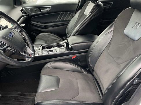 Certified 2019 Ford Edge ST w/ Equipment Group 401A image 22