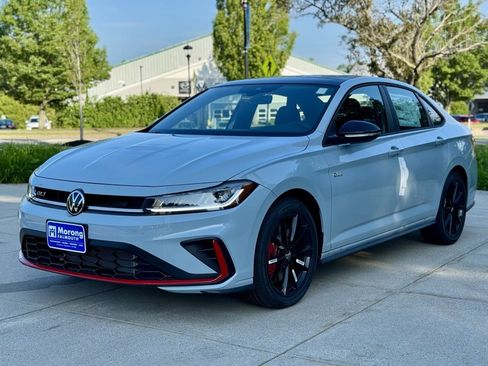New 2025 Volkswagen Jetta GLI Autobahn image 4