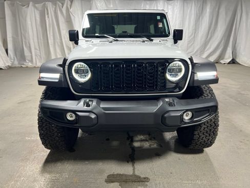 Used 2026 Jeep Wrangler Unlimited Sport AWD/4WD image 2