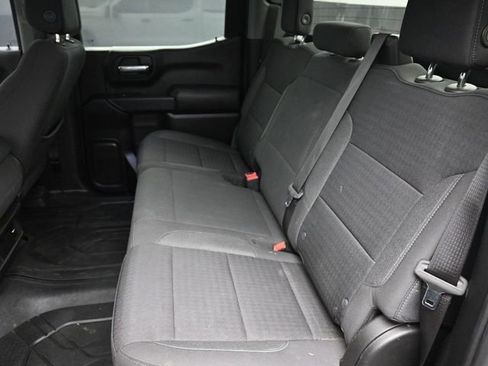 Used 2022 Chevrolet Silverado 1500 Custom RWD image 17