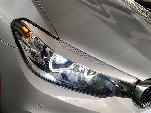 Used 2017 BMW 530i image 27