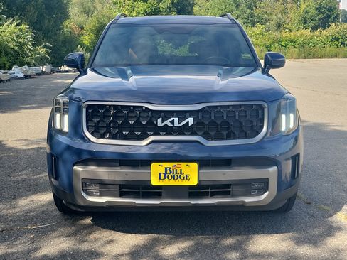 Used 2023 Kia Telluride SX Prestige X-Pro AWD/4WD image 2
