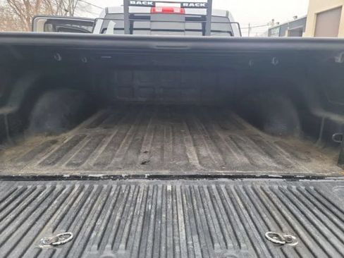 Used 2019 RAM 1500 Classic SLT AWD/4WD image 27