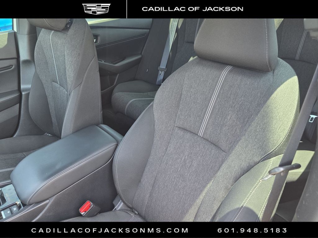 Used 2023 Honda Accord Sport image 4