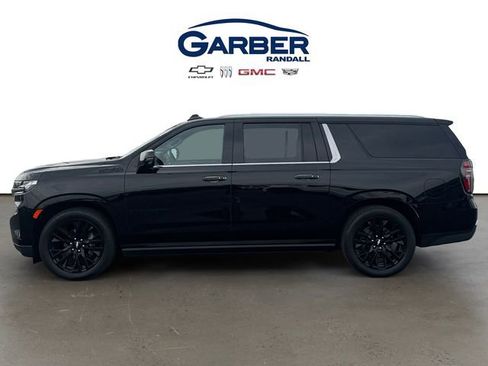 Used 2024 Chevrolet Suburban High Country w/ Max Trailering Package AWD/4WD image 2