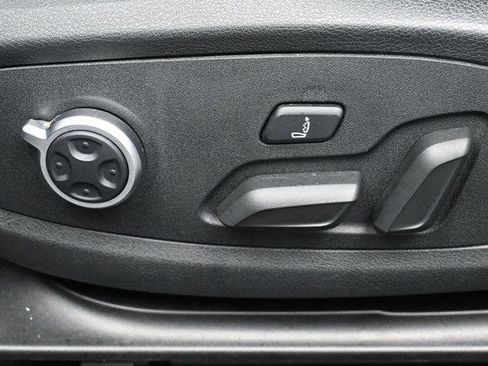 Used 2023 Audi S4 Premium Plus w/ Premium Plus Package image 10