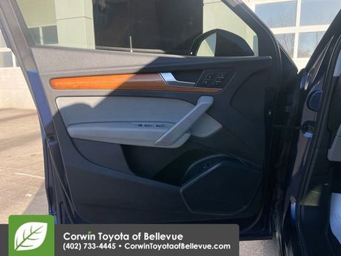 Used 2021 Audi Q5 2.0T Premium image 26