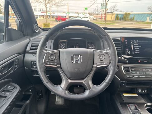 Certified 2023 Honda Passport TrailSport image 22