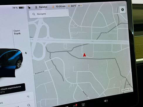 Used 2021 Tesla Model Y Long Range image 21