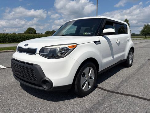 Used 2016 Kia Soul FWD image 21