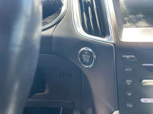 Used 2015 Ford Edge Titanium w/ Equipment Group 301A FWD image 36