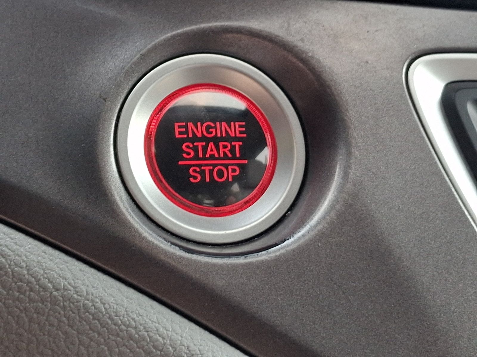 Used 2018 Honda Pilot EX-L image 25