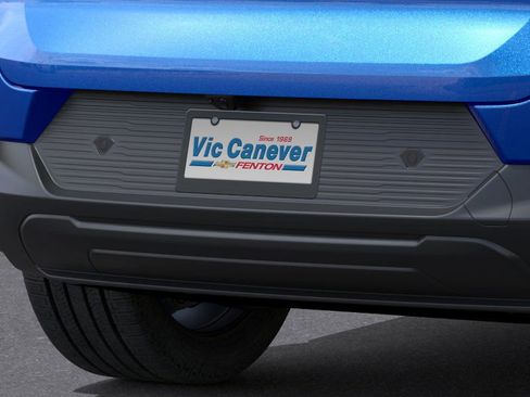 New 2026 Chevrolet Equinox EV LT w/ Convenience Package II image 38