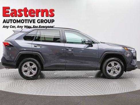 Used 2023 Toyota RAV4 XLE FWD image 4