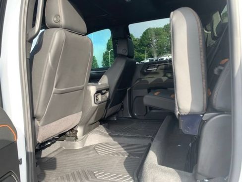 Used 2026 GMC Sierra 2500 AT4 w/ AT4 Premium Plus Package AWD/4WD image 19