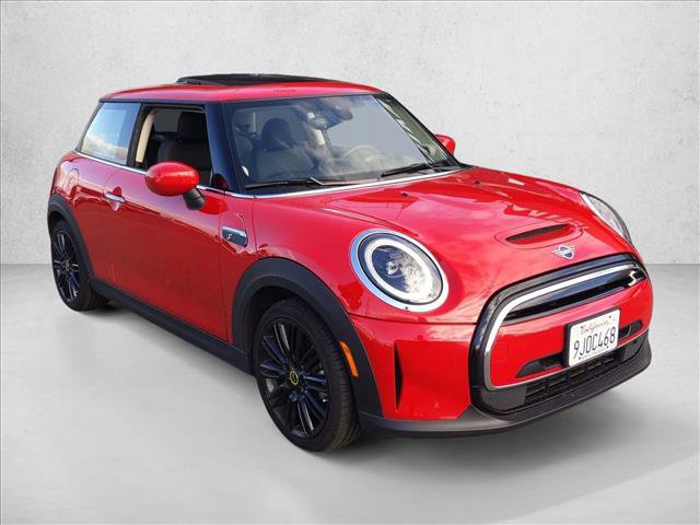 Used 2024 MINI Cooper SE FWD image 3