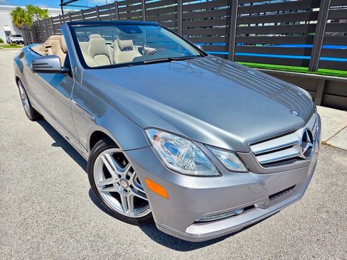 Used 2013 Mercedes-Benz E 350 Cabriolet w/ Premium 1 Pkg image 3