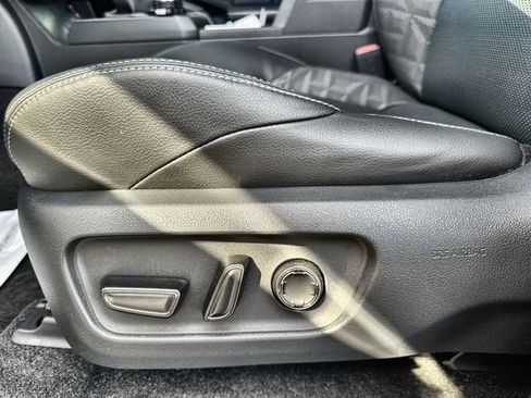 Used 2025 Toyota 4Runner TRD Off-Road Premium image 21