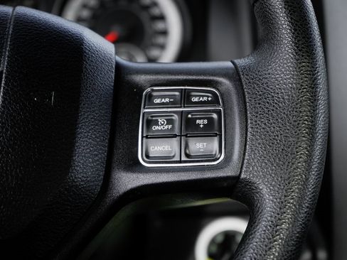 Used 2017 RAM 1500 Tradesman w/ Chrome Appearance Group image 21