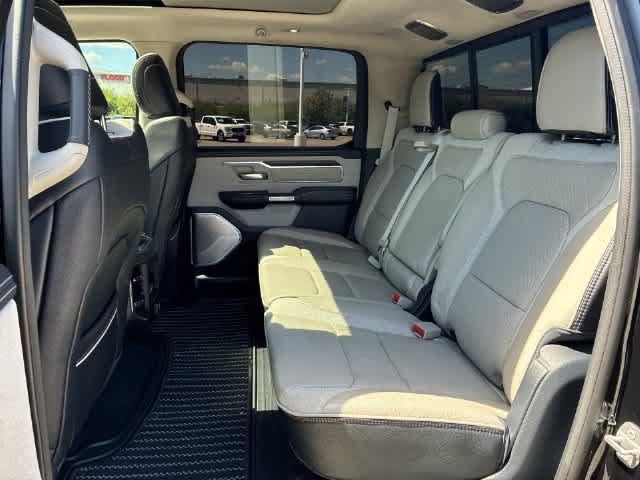 Used 2022 RAM 1500 Limited AWD/4WD image 19