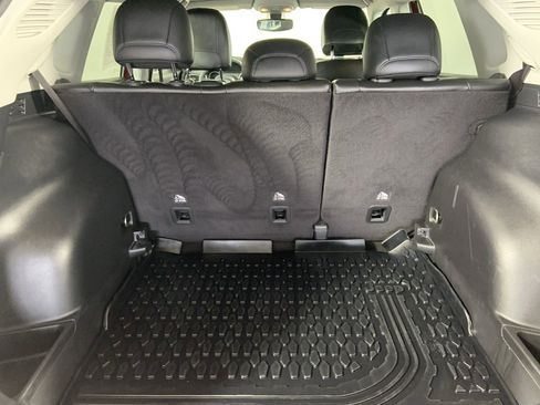 Used 2021 Jeep Compass Latitude image 19