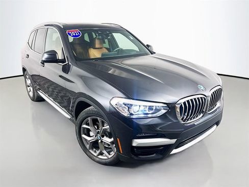 Used 2021 BMW X3 xDrive30e w/ Premium Package AWD/4WD image 2