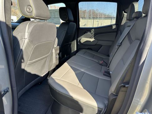 New 2026 Chevrolet Colorado ZR2 image 19