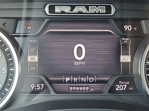 Used 2021 RAM 1500 Laramie AWD/4WD image 5