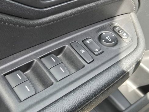 Used 2023 Honda Odyssey EX-L image 13