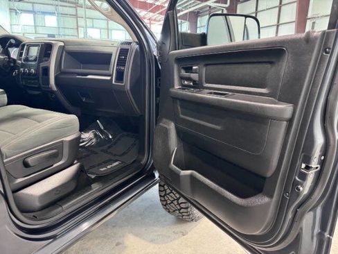 Used 2014 RAM 2500 Tradesman w/ Popular Equipment Group image 13