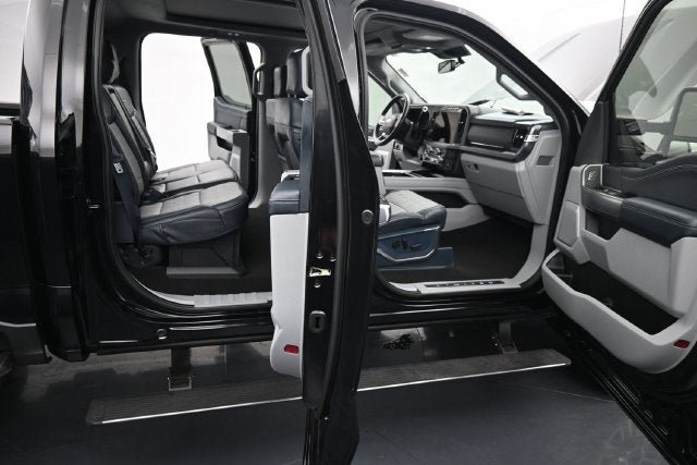 Used 2024 Ford F250 Limited AWD/4WD image 13