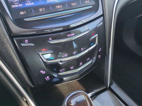 Used 2014 Cadillac XTS Luxury FWD image 18