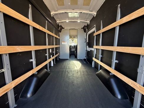 Used 2022 Ford Transit 250 148 High Roof w/ Load Area Protection Package image 16