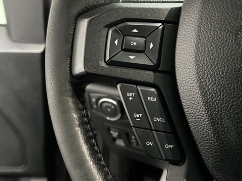 Used 2016 Ford F150 XLT w/ Equipment Group 302A Luxury image 31