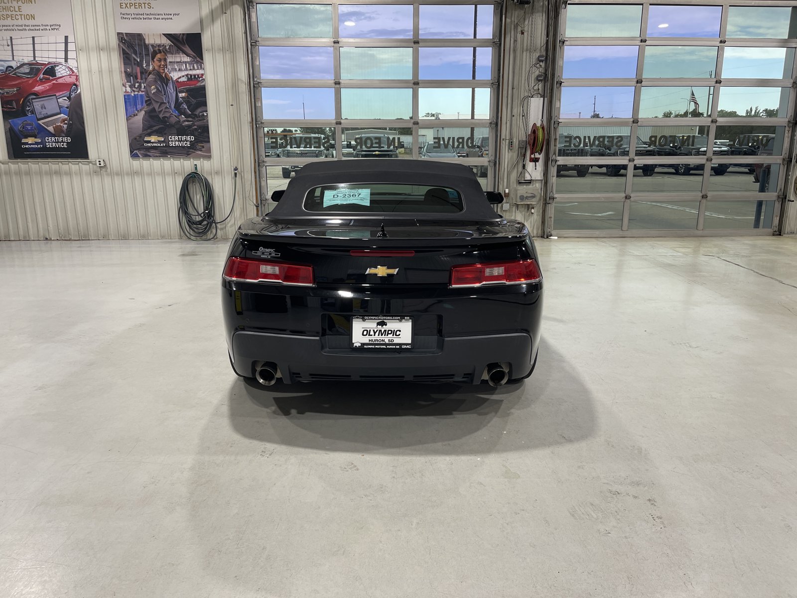 Used 2015 Chevrolet Camaro LT RWD image 7