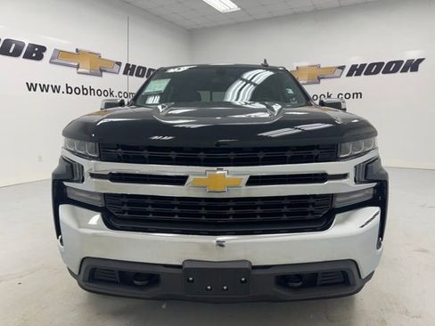 Used 2019 Chevrolet Silverado 1500 LT w/ All-Star Edition AWD/4WD image 2
