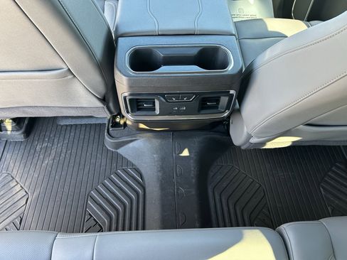 Used 2023 Chevrolet Silverado 1500 LTZ image 21