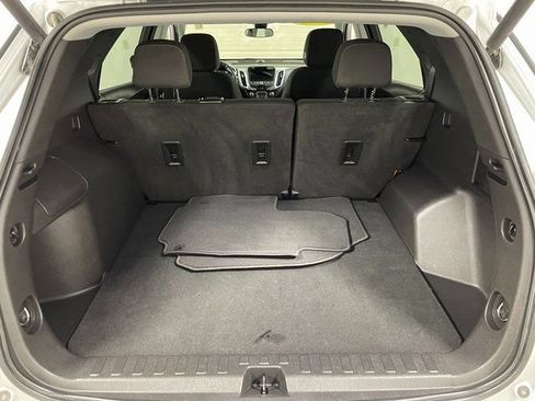 Used 2022 Chevrolet Equinox LT AWD/4WD image 24