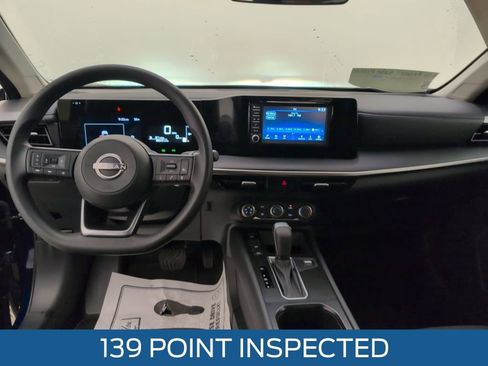 Used 2025 Nissan Kicks S image 8