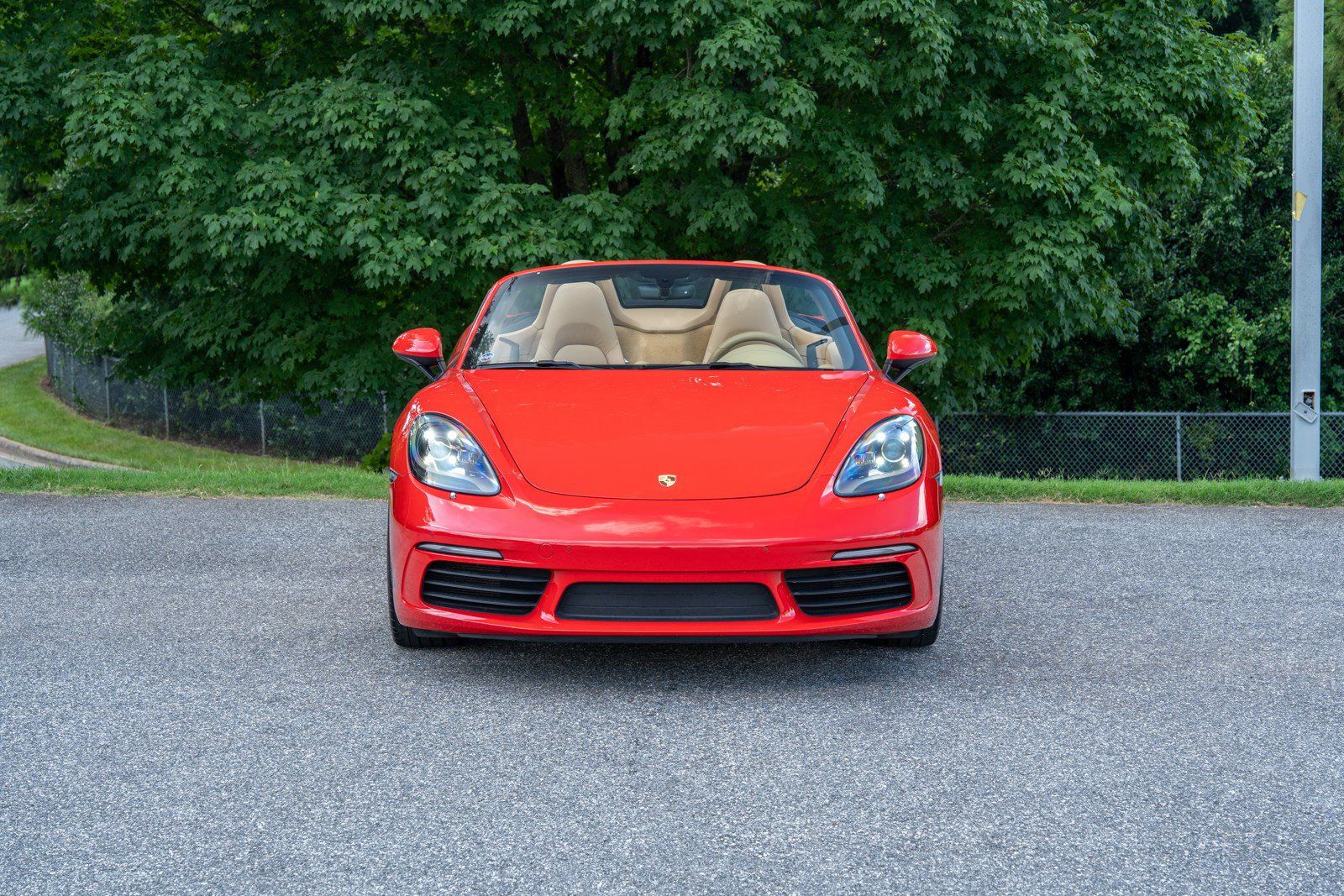 Used 2017 Porsche 718 Boxster RWD image 10
