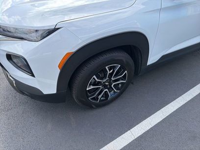 Used 2023 Chevrolet TrailBlazer ACTIV w/ Sun and Liftgate Package