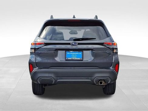 Used 2025 Subaru Forester Limited w/ Popular Package #2 image 5