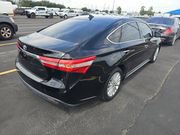 Used 2014 Toyota Avalon Limited w/ Technology Package FWD image 4