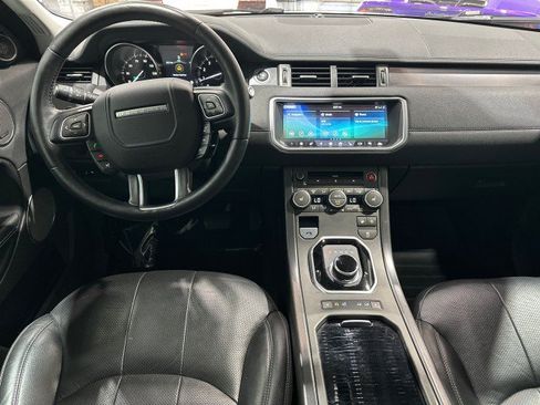 Used 2019 Land Rover Range Rover Evoque AWD/4WD image 37