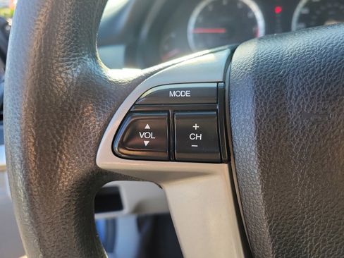 Used 2012 Honda Accord LX image 18