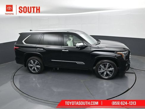 Used 2024 Toyota Sequoia Capstone AWD/4WD image 55