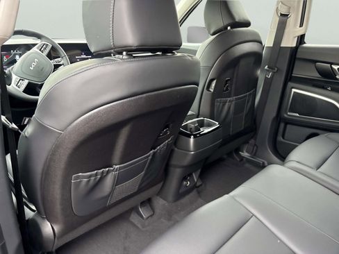 New 2025 Kia Telluride LX image 16