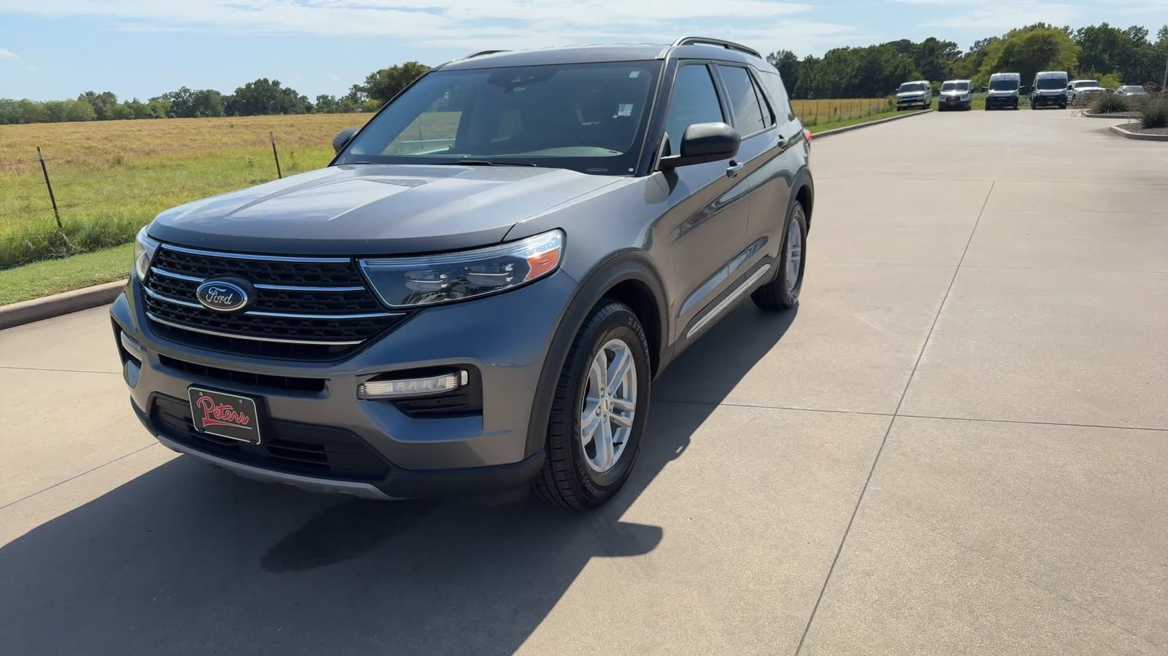 Used 2024 Ford Explorer XLT w/ Equipment Group 202A RWD image 3