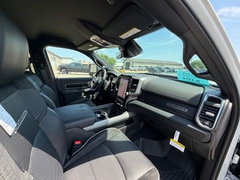 New 2026 RAM 3500 Laramie AWD/4WD image 12