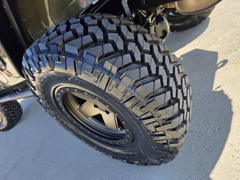 Used 2015 Jeep Wrangler Unlimited Sport w/ Quick Order Package 24S AWD/4WD image 18